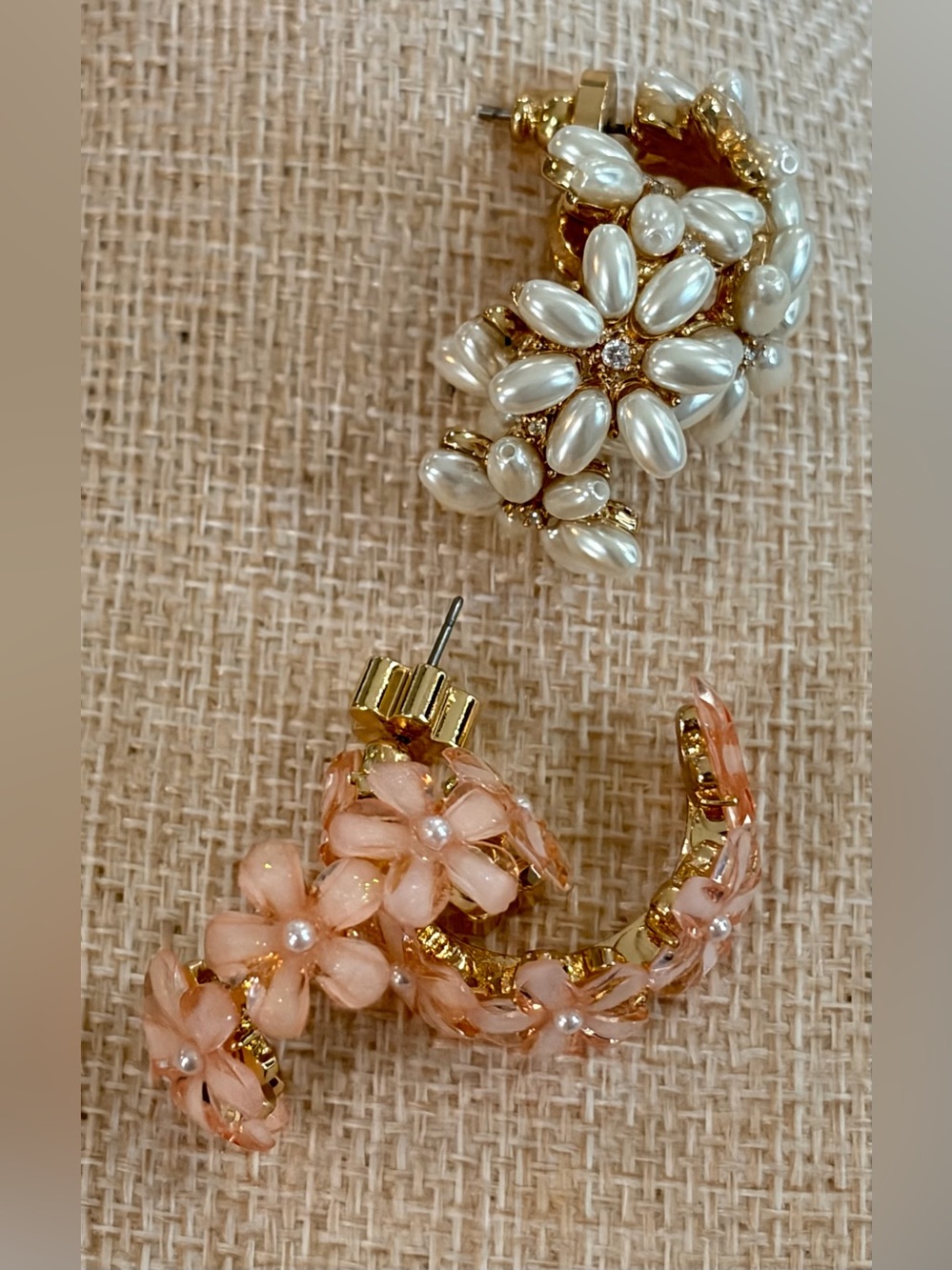 NWOT Pearl & Peach Floral Hoop Earrings 2 PAIRS - Women Jewelry